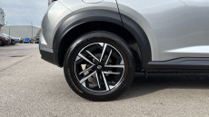 Nissan Juke 1.0 DiG-T N-Connecta 5dr Petrol Hatchback